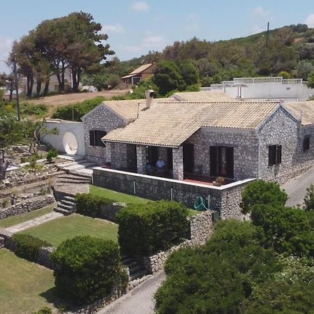 Villa Quietude Agios Stefanos Avliotes  Exterior photo
