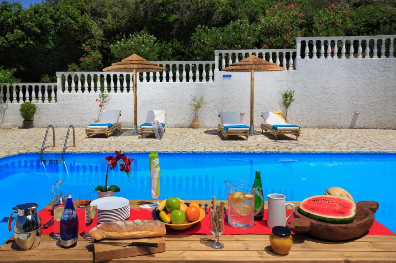 Villa Quietude Agios Stefanos Avliotes  Exterior photo